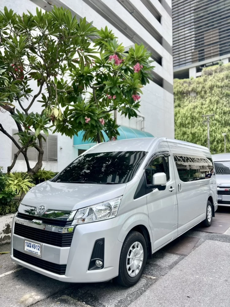 รถตู้เช่าพร้อมคนขับสมุทรสาคร